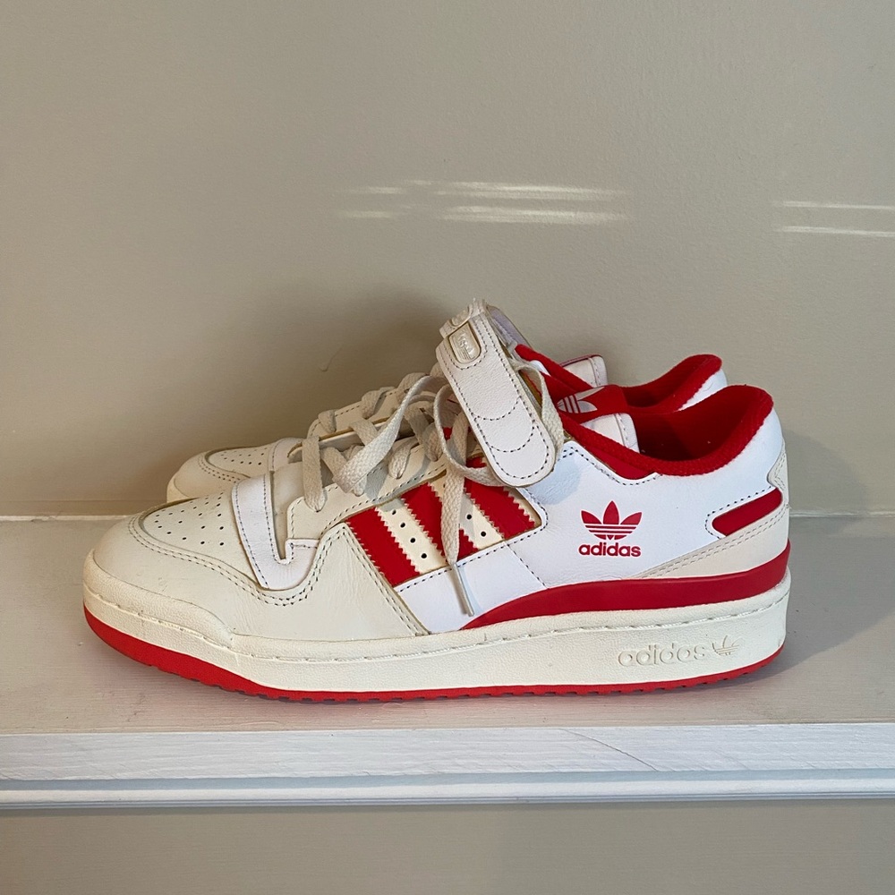 Adidas Women’s Forum 84 Low Vivid Red White Size 10